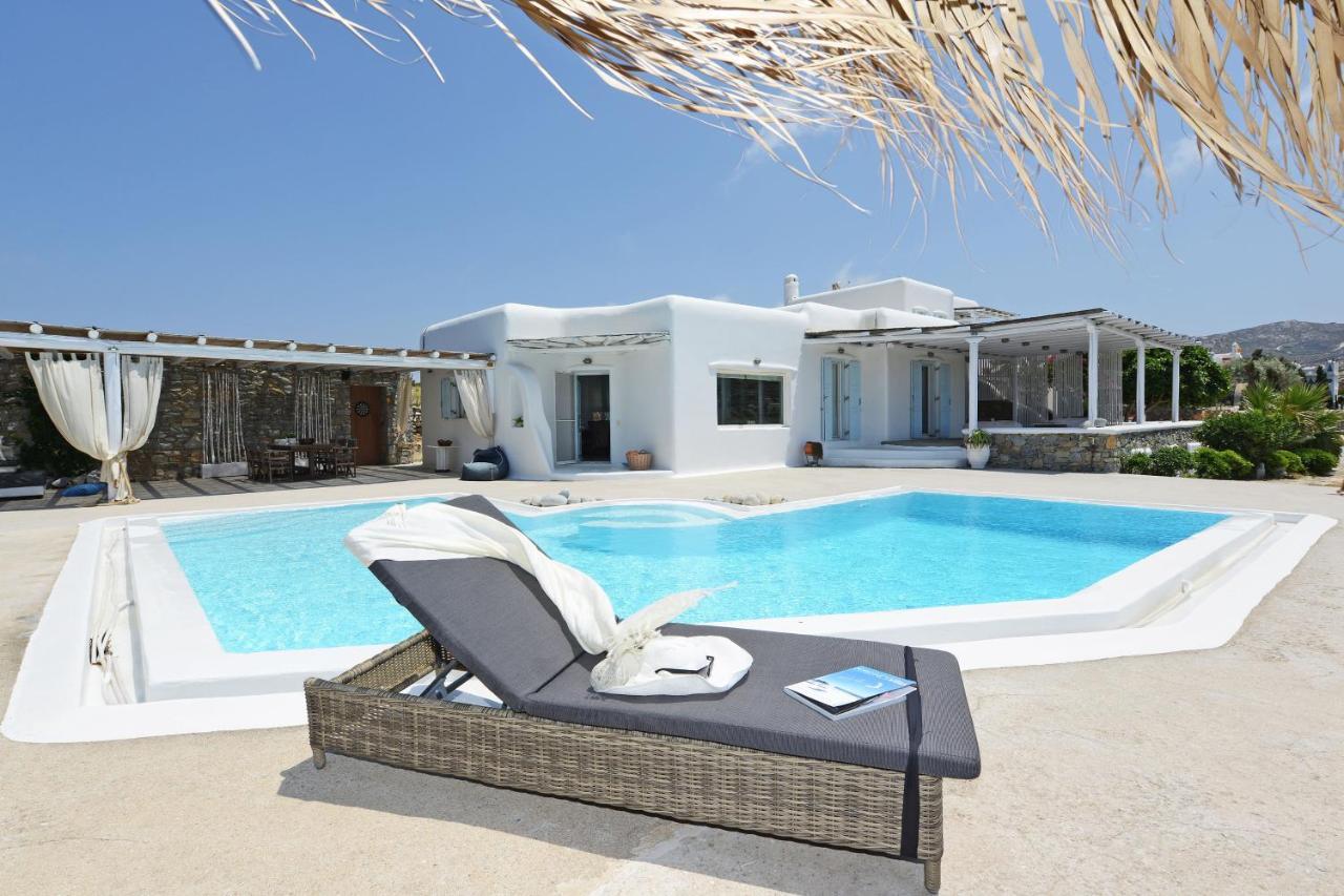 Tatiana Villa & Apartments Klouvas Екстер'єр фото