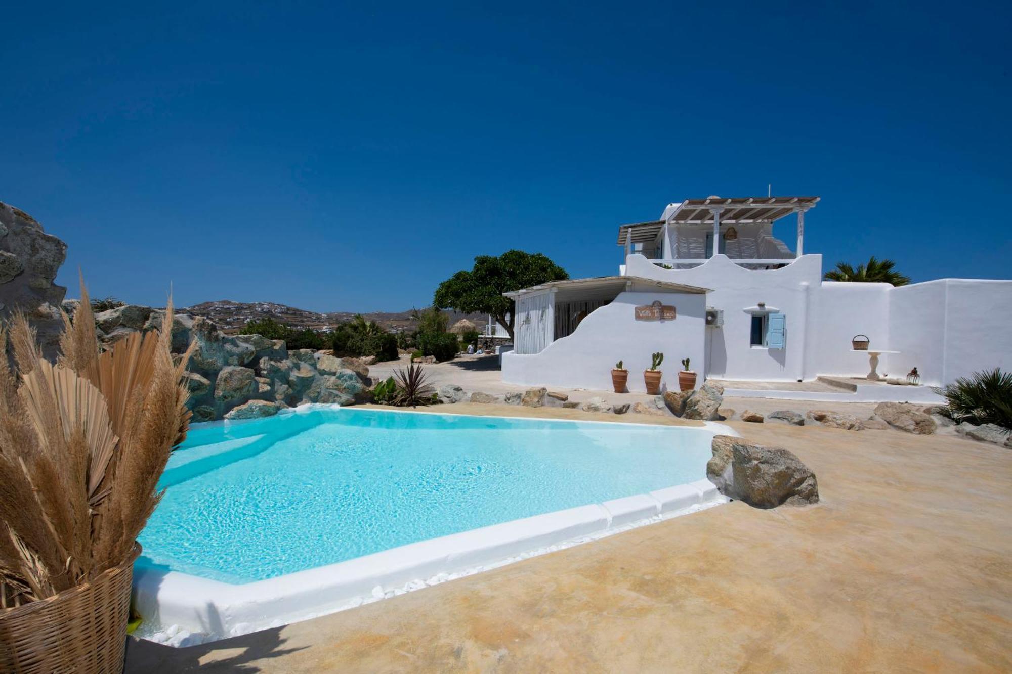 Tatiana Villa & Apartments Klouvas Екстер'єр фото