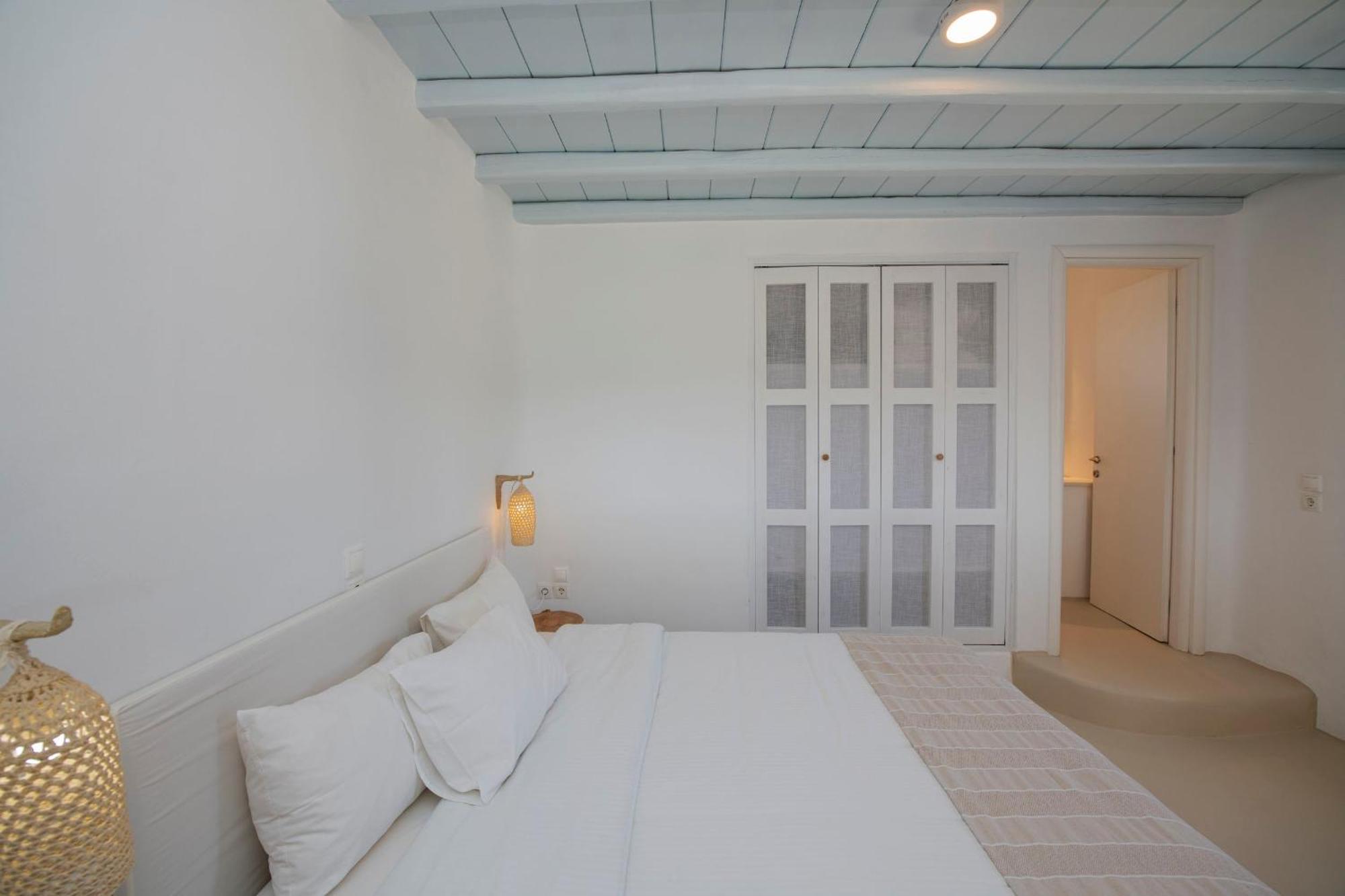 Tatiana Villa & Apartments Klouvas Екстер'єр фото