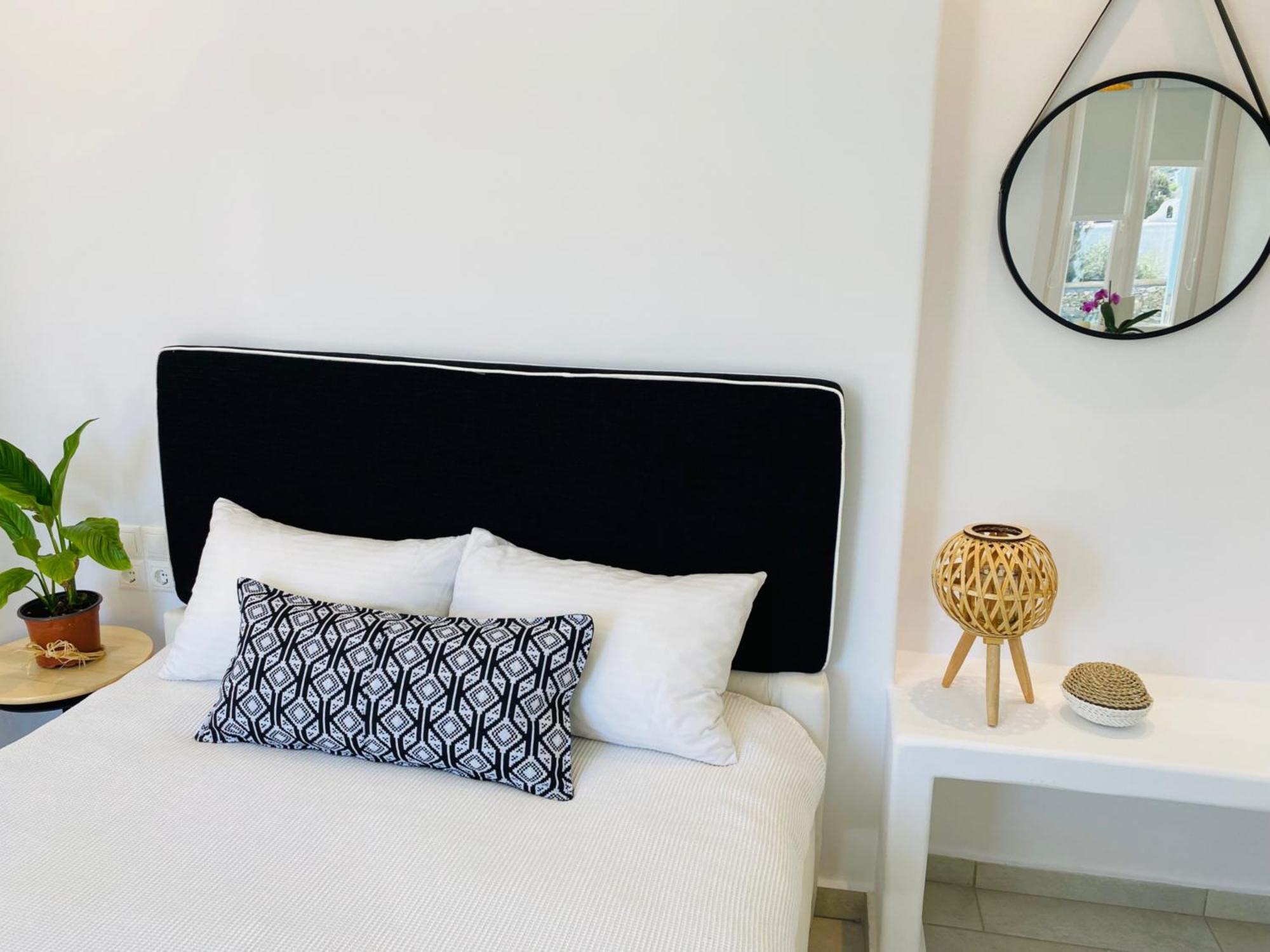 Tatiana Villa & Apartments Klouvas Екстер'єр фото