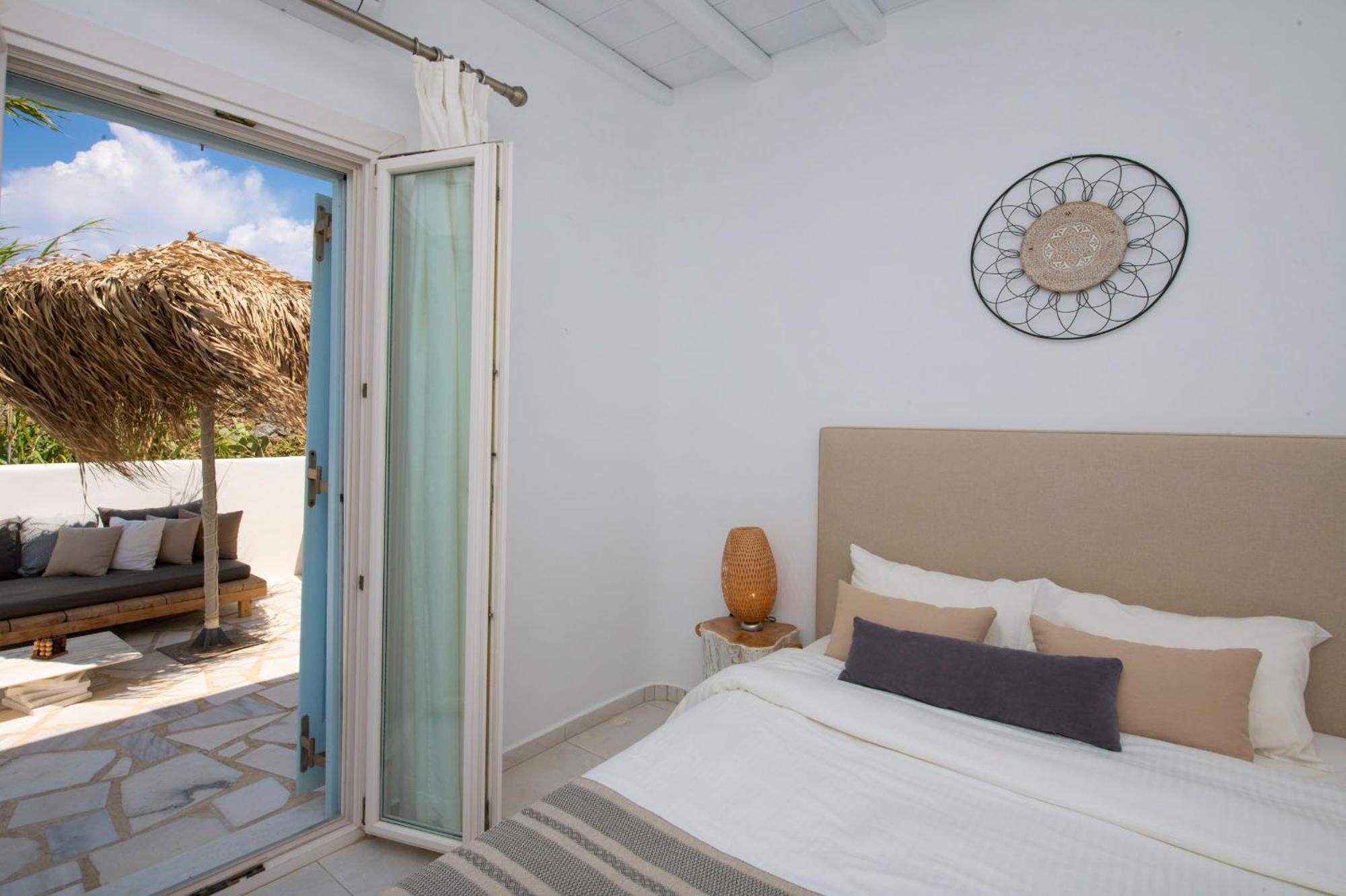 Tatiana Villa & Apartments Klouvas Екстер'єр фото